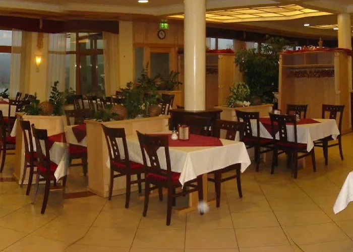 Panorama-hotel Am Отель Нойнбург-форм-Вальд