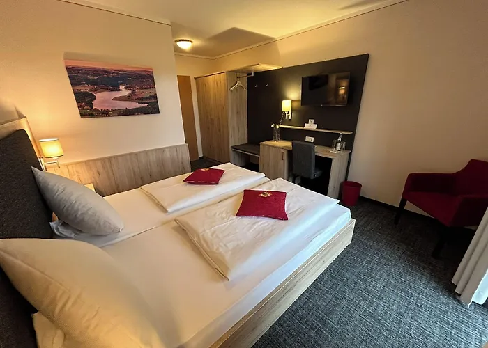 Panorama-hotel Am מלון נוינבורג וורם ואלד